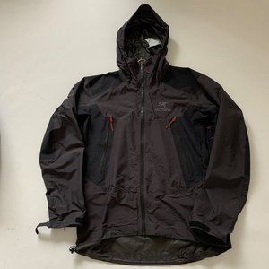 Meet your Posher, Milan